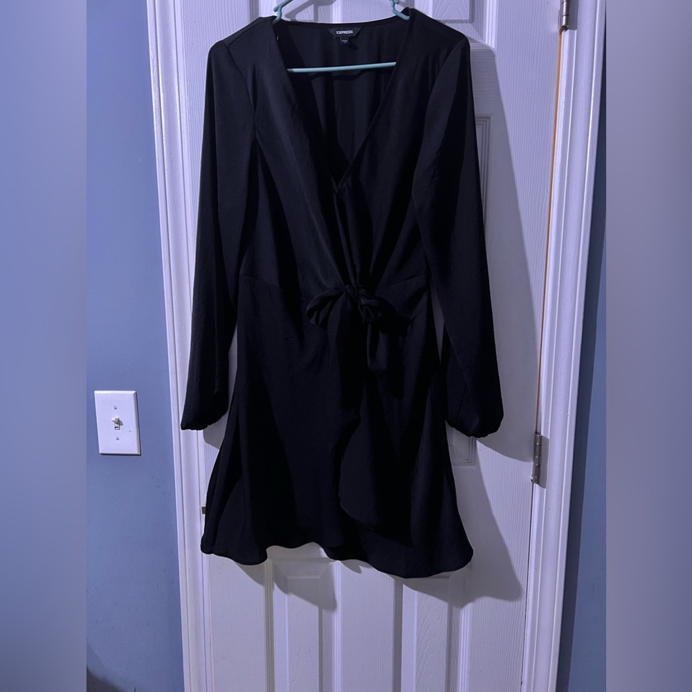 Black express dress medium